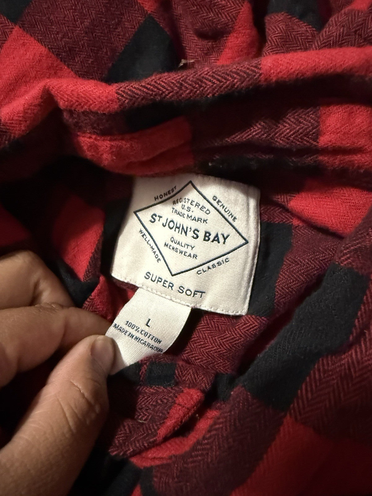 St Johns Bay Shirt Mens Large Red Black Plaid Button Up Flannel Check Classic
