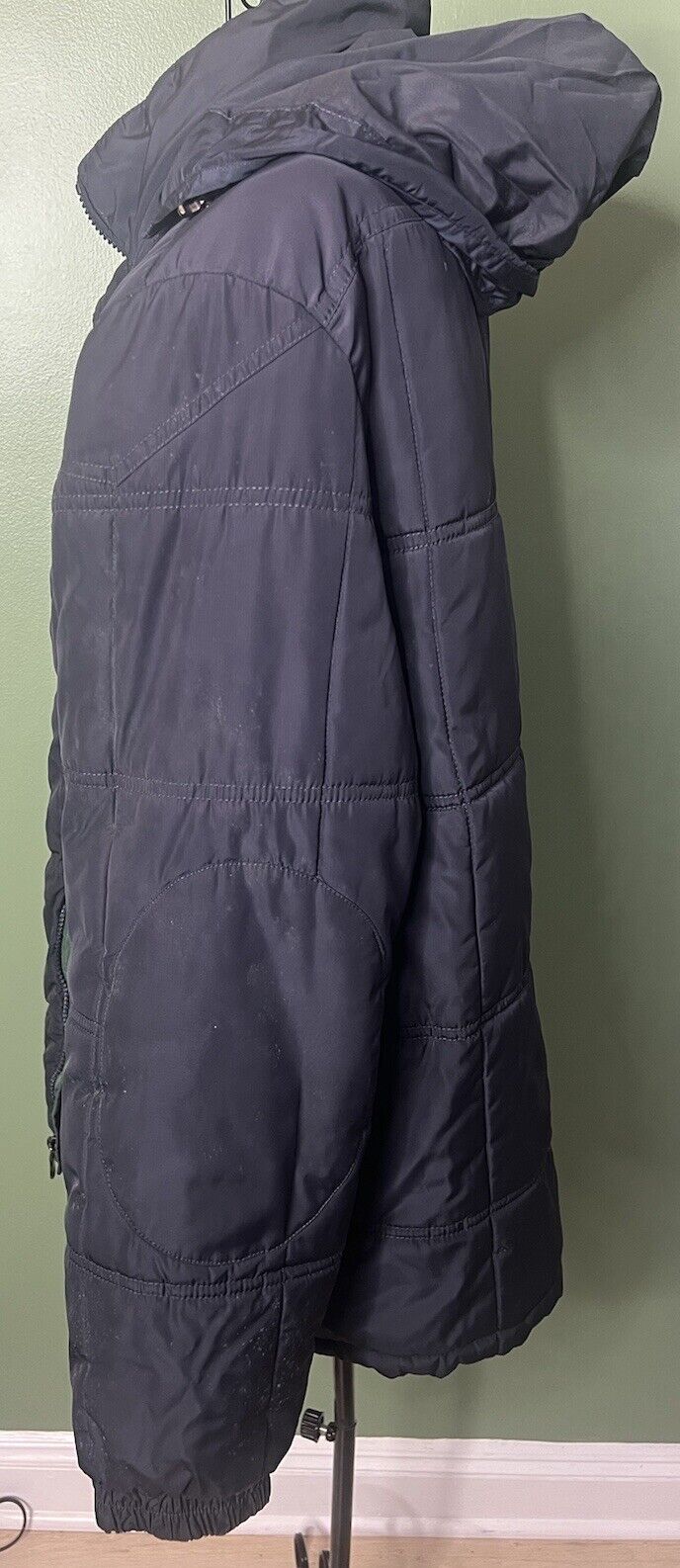 IZOD Hooded Puffer Jacket Sz M