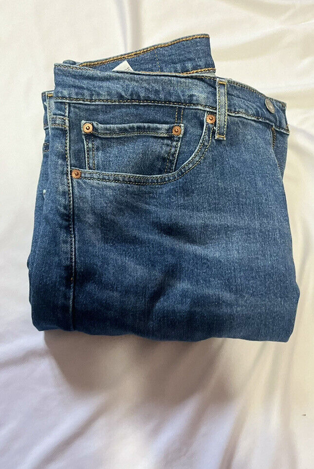 Levi’s Jeans, Mens Size 34x30, Blue, 505, Bootcut, Blue Denim, Vintage Jeans,