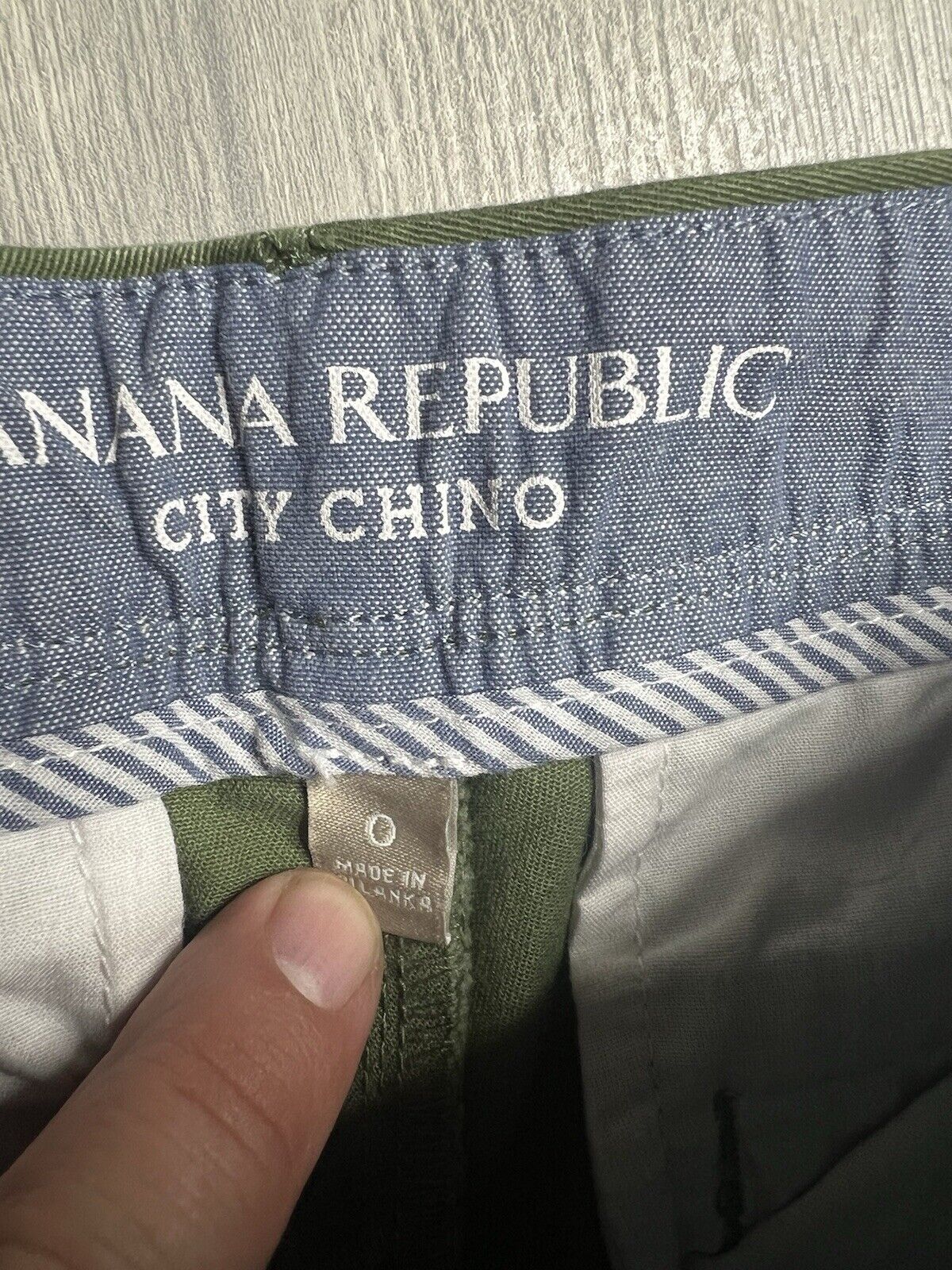 Banana Republic Shorts Womens 0 City Chino Mid Rise Casual Button