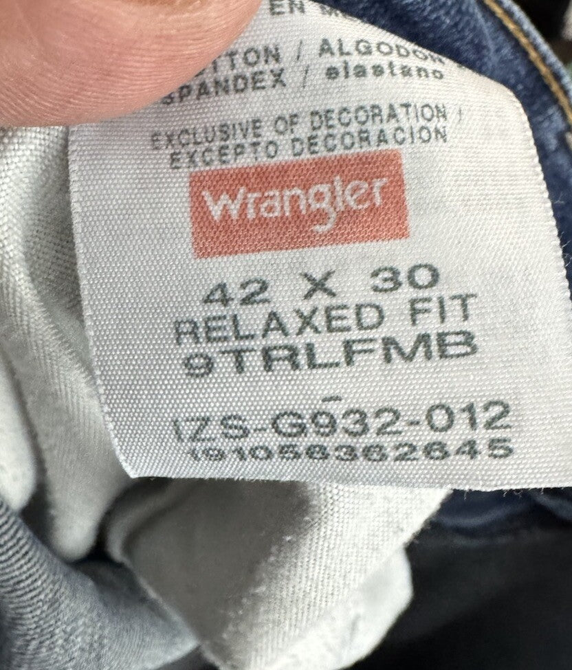 Wrangler Mens 42x30 Jeans Relaxed Bootcut Blue Jeans
