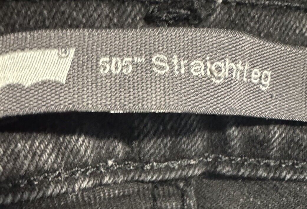 Levi's 505 Mens Jeans SZ 28x32 Dark Wash Regular Fit Straight Leg