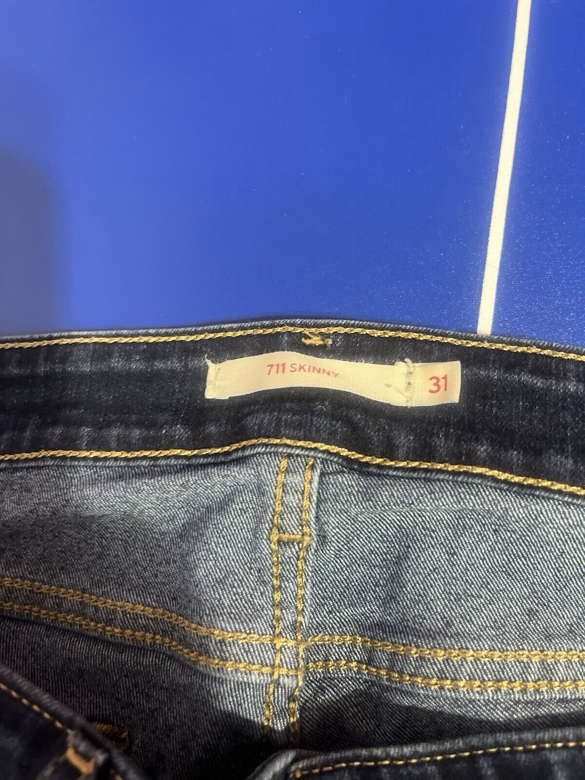 Levi's 711 Skinny Leg Mid Rise 31x30 Denim Jeans Dark Blue
