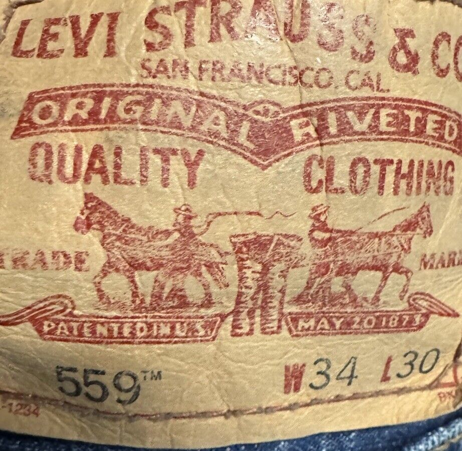 LEVI'S 559 blue Relaxed Straight pure cotton Jeans 34x30 Distressed Cuffs