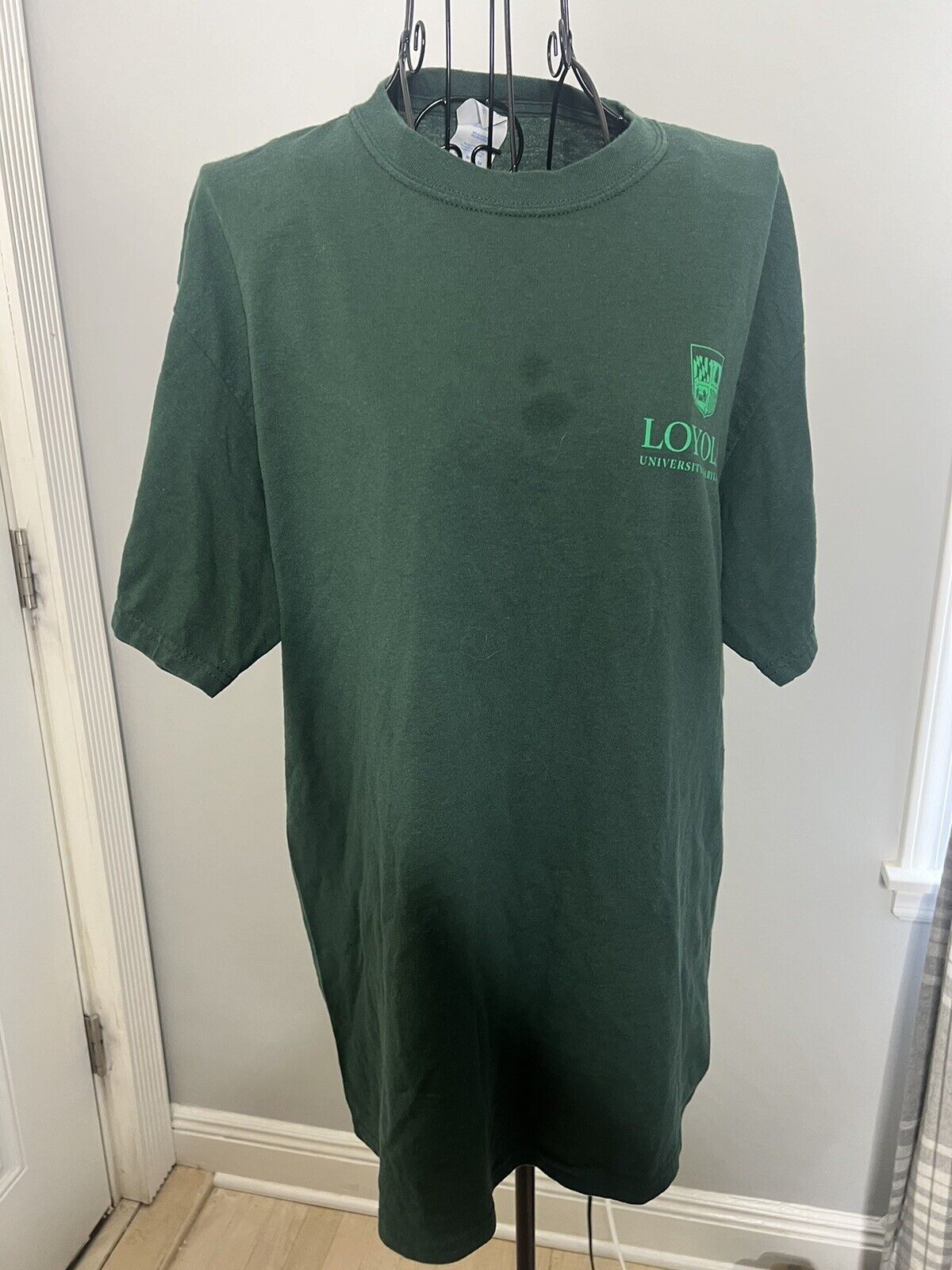 LOYOLA UNIVERSITY MARYLAND Shirt Adult Medium Baltimore MD College/ Small Stain