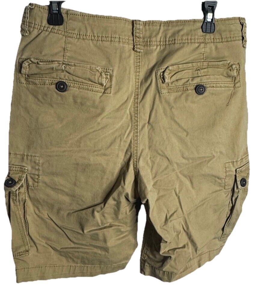 Aeropostale Shorts 31 Mens Khaki Cargo Pockets Outdoors Casual Logo Modern