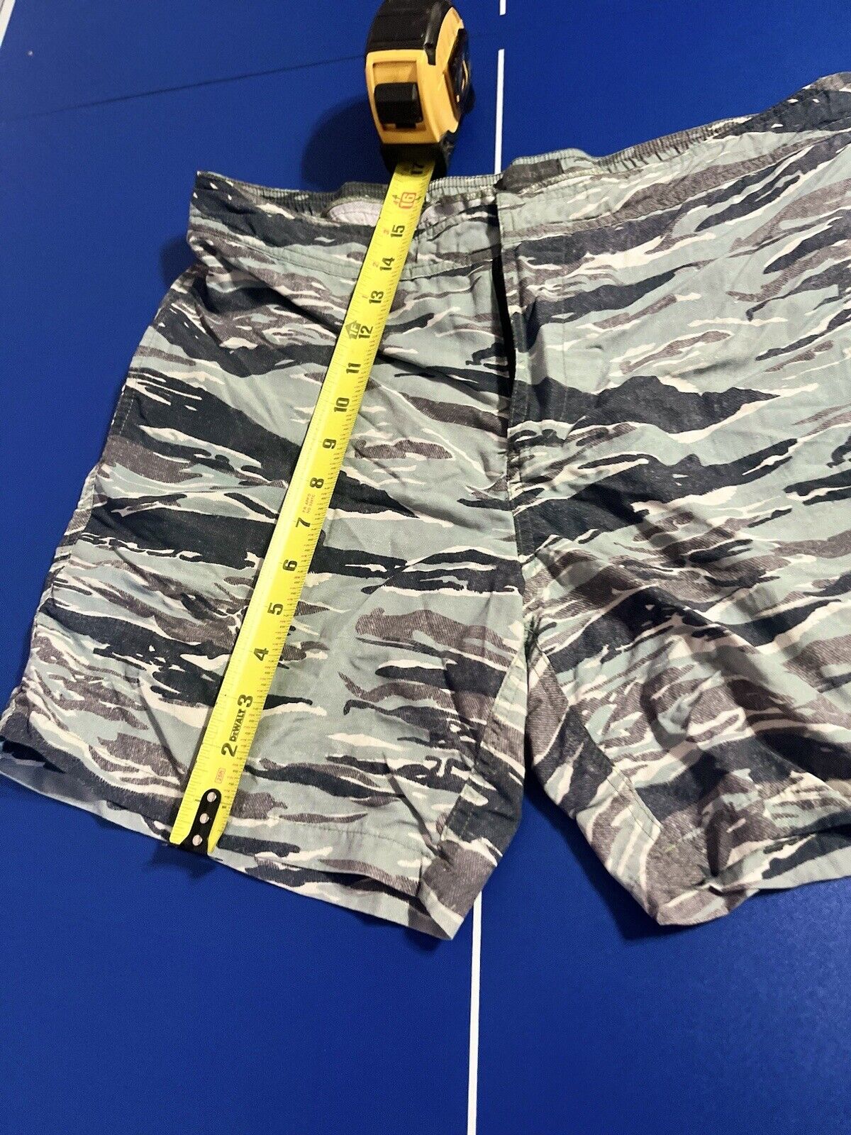 All Saints Men's Camo Storm Shorts Light Green Multicolor Relaxed Fir M Size 32