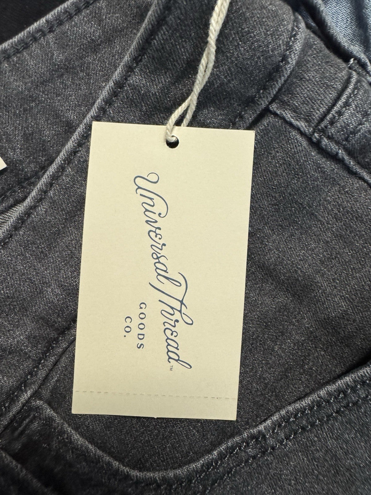 Women's Universal Thread High-Rise Flare Jeans Size 16 Regular