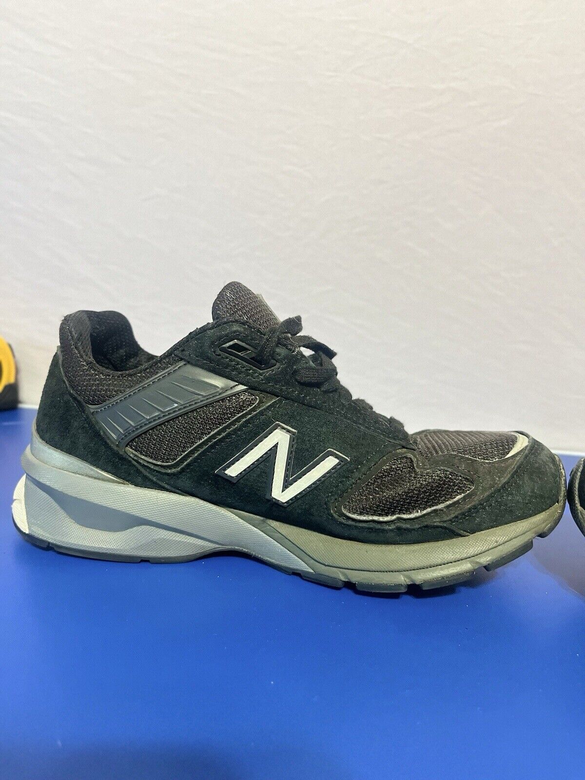 New Balance Womens 990 V5 Black Running Shoes Sneakers Size 9 USA