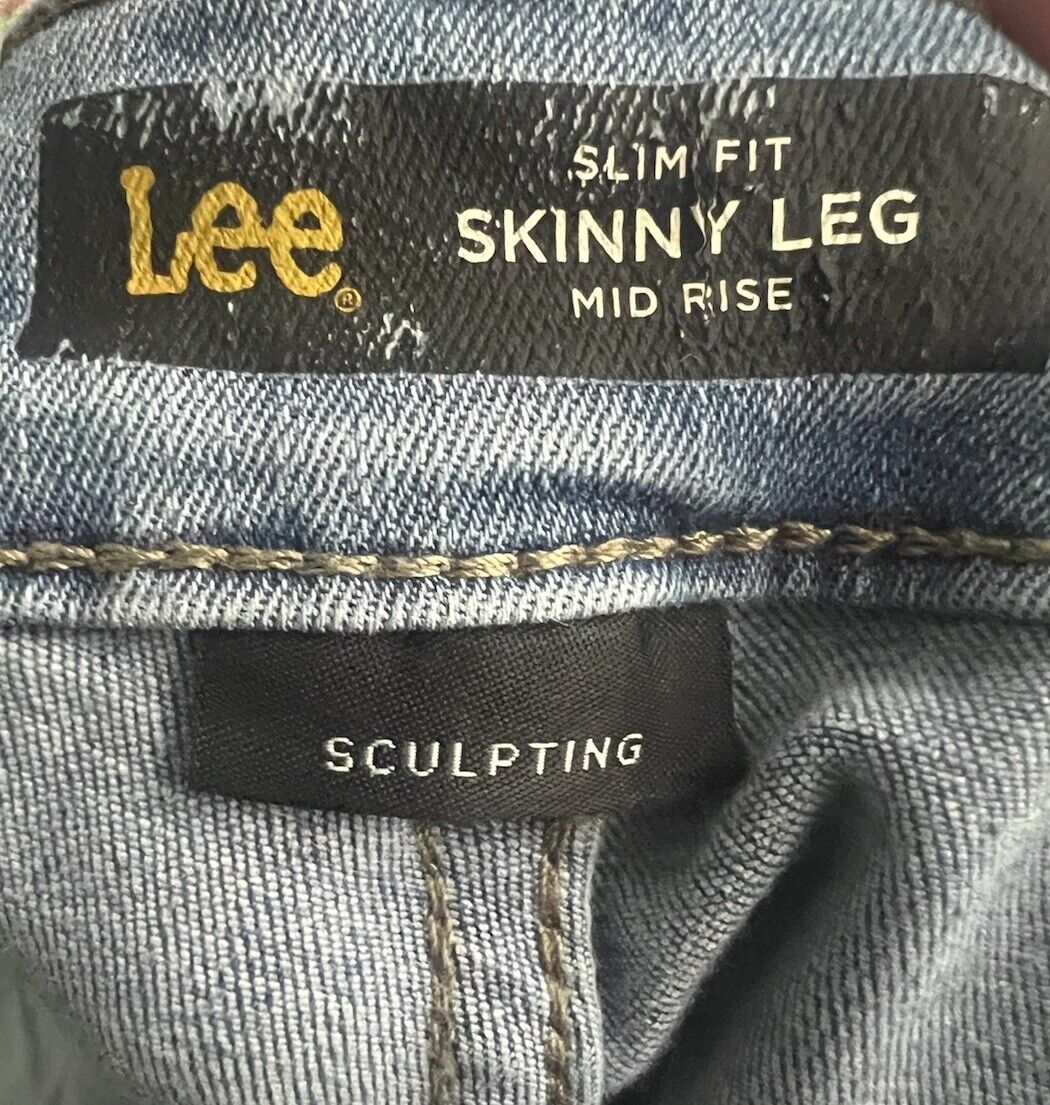Lee Women's Size 14 Blue Slim Fit Skinny Leg Mid Rise Stretch Denim Jeans