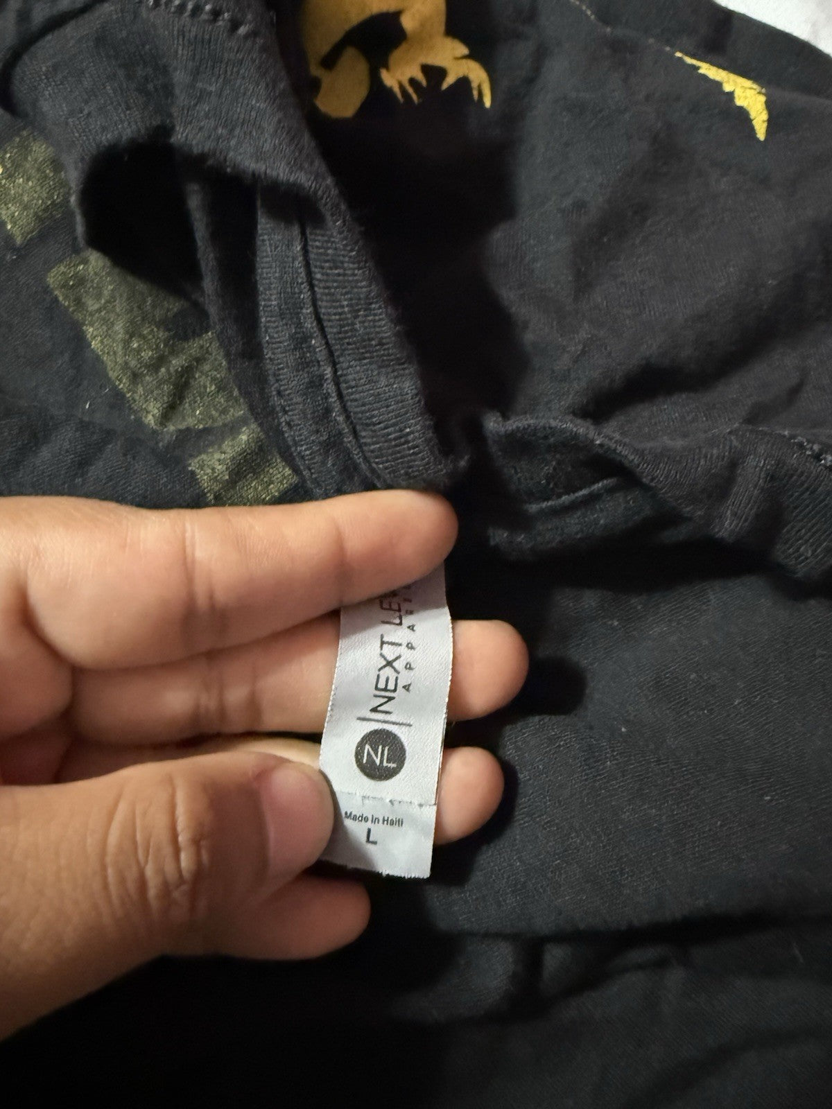 Cardio is for Pussies Men T Shirt Size L