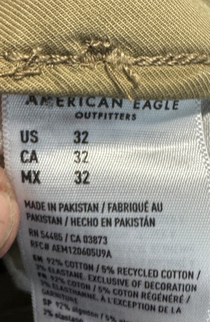 American Eagle Shorts Mens 32 Chino Bermuda