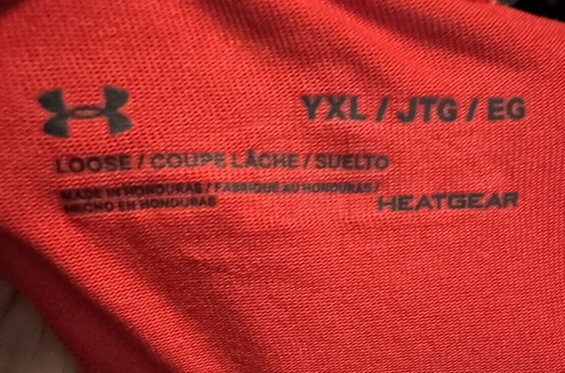Under Armour T Shirt Boys Size YXL Loose Short Sleeve Tee UA Youth