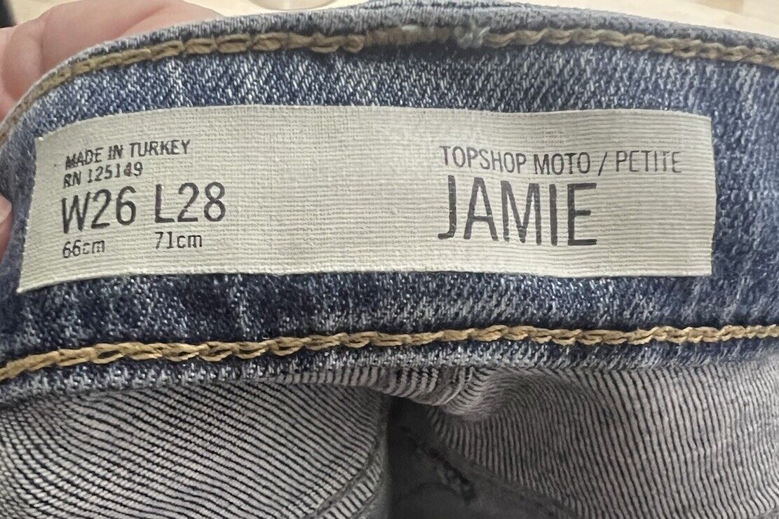 JAMIE Jeans Petite Size 26 X28