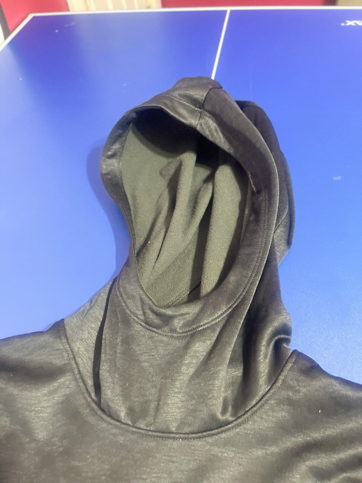 Under Armour Sweatshirt Mens Small Gray Sweater Hoodie Cold Gear Lightweight