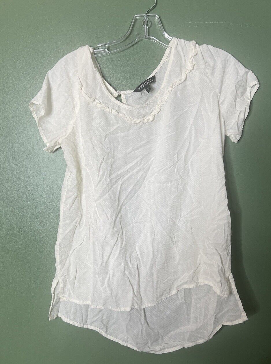 Express Women's Top Size M White Short Sleeve Round Neck Blouse