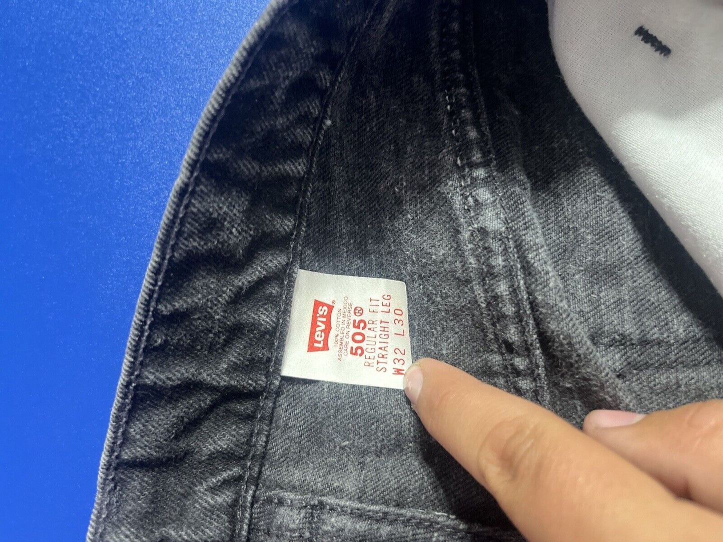 Levis 505 Regular Fit Jeans Mens Size 32x30 Faded Black Denim