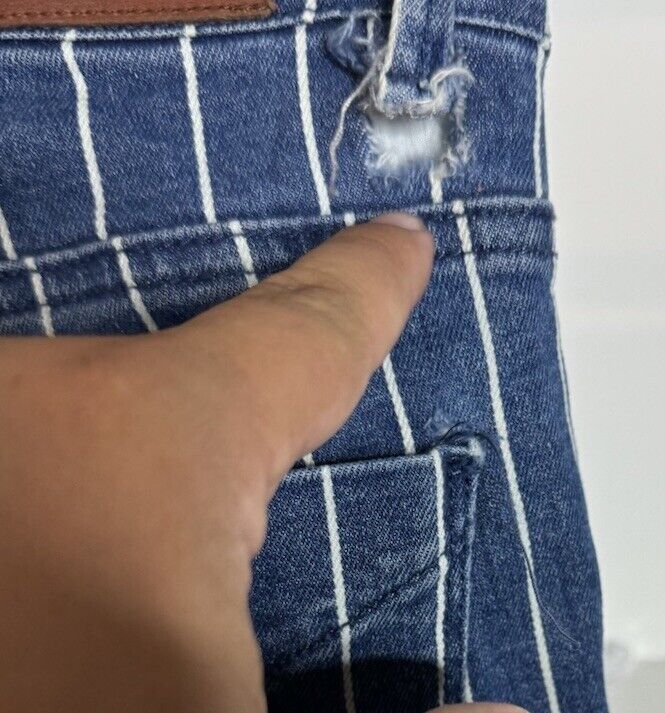 Unpublished Women Pants Size 24