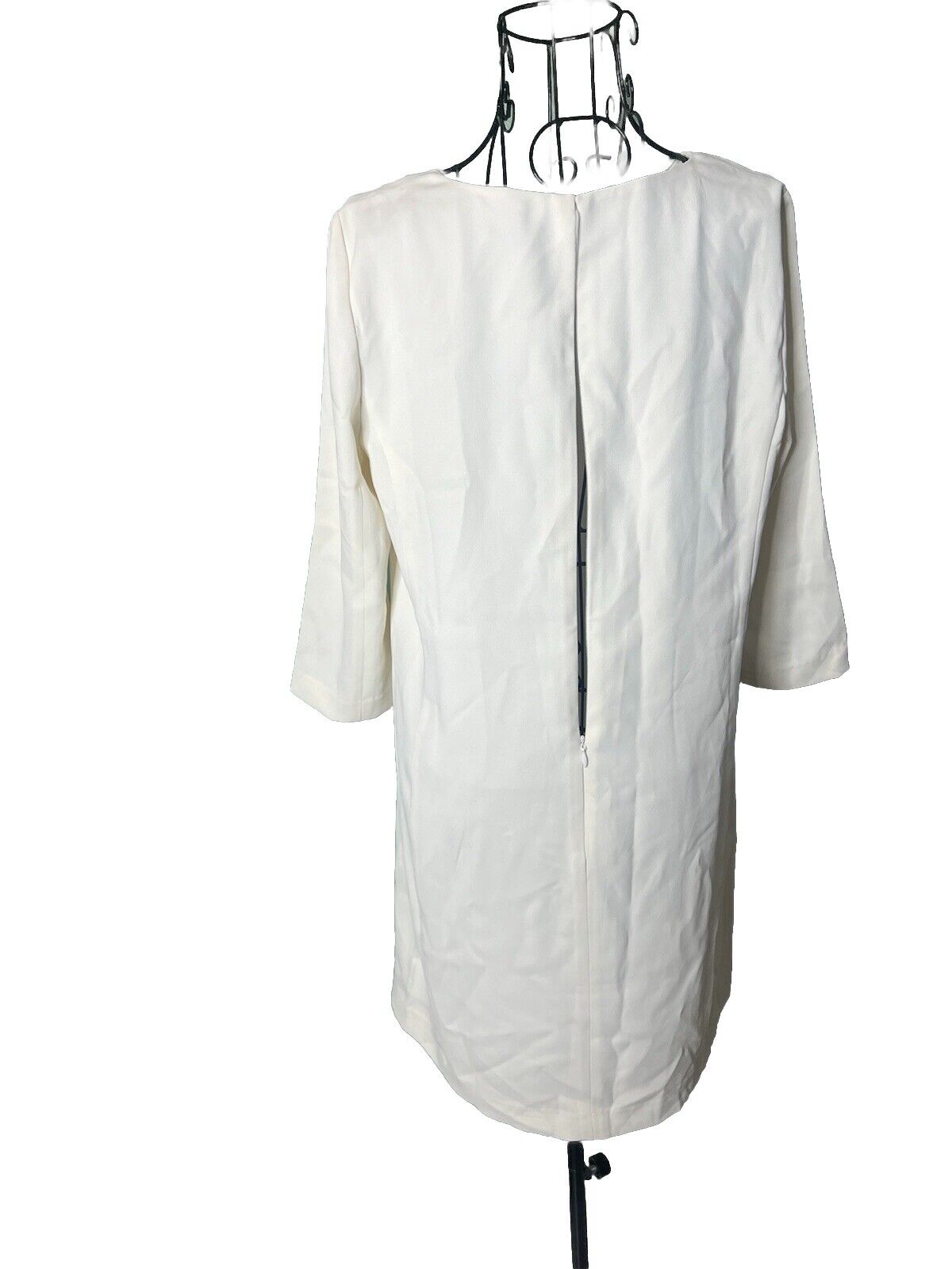 Ann Taylor White Dress Size 8P petite Sleeveless