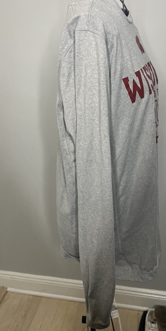 University of Wisconsin Badgers Under Armour Gray And Red Size Small