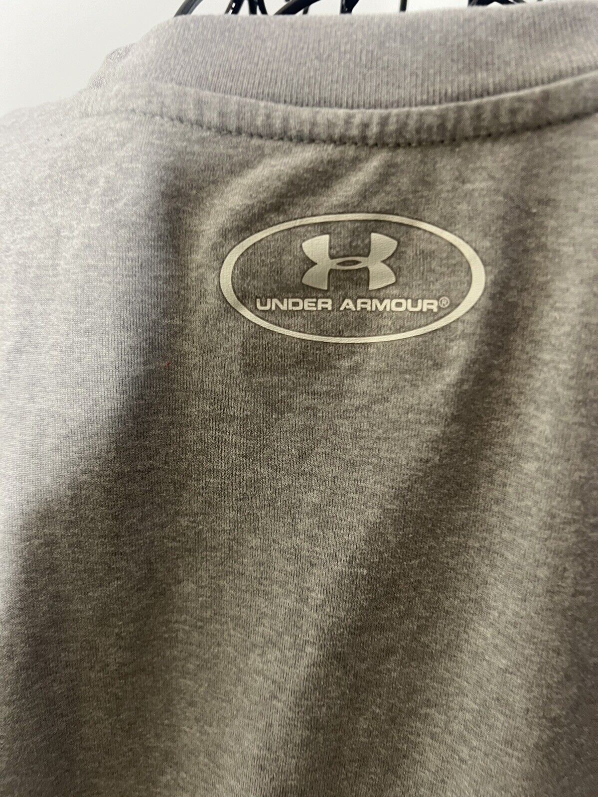 University of Wisconsin Badgers Under Armour Gray And Red Size Small