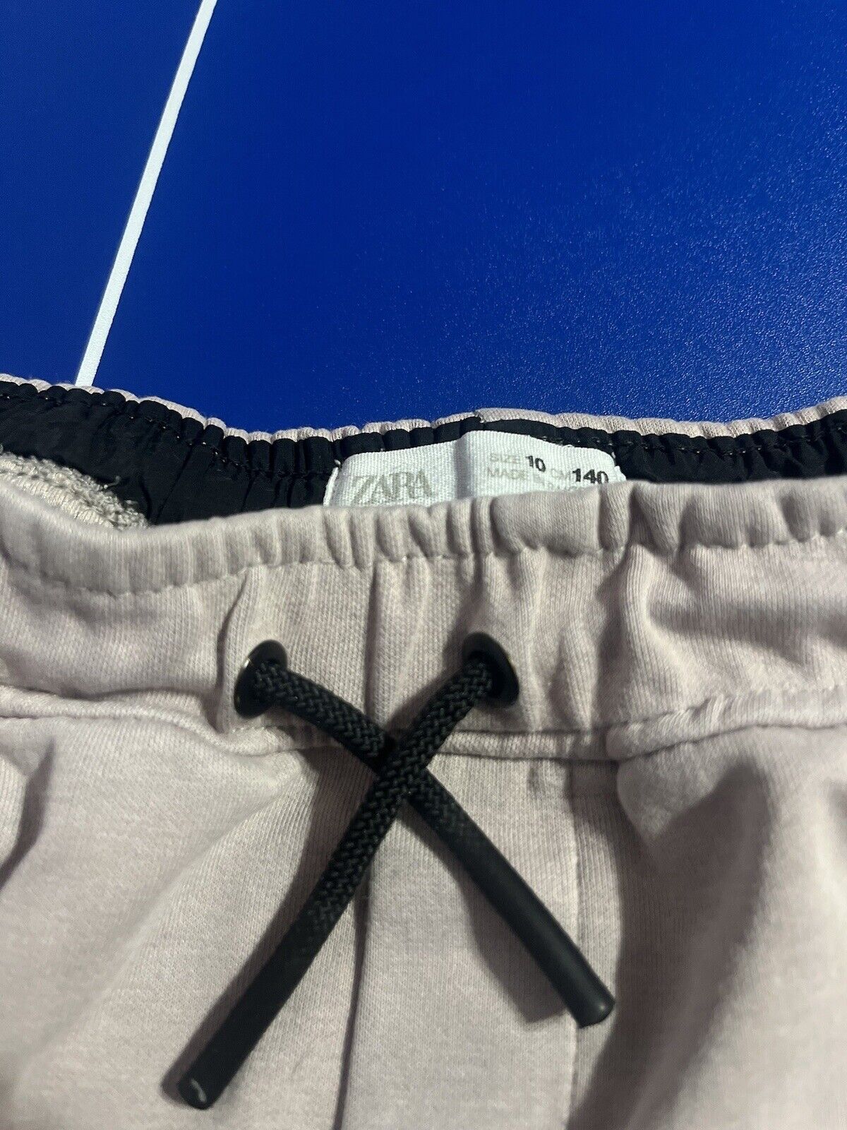 Zara Size 10 Shorts, Girls Comfortable Elastic Sweat-shorts, Beige Color, Rare