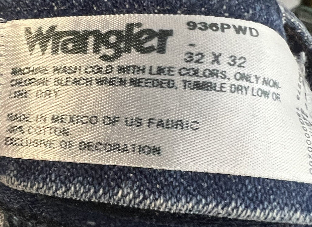 Wrangle Rooted Jeans Mens 32x32 Blue Straight Medium Wash Cowboy Made In USA