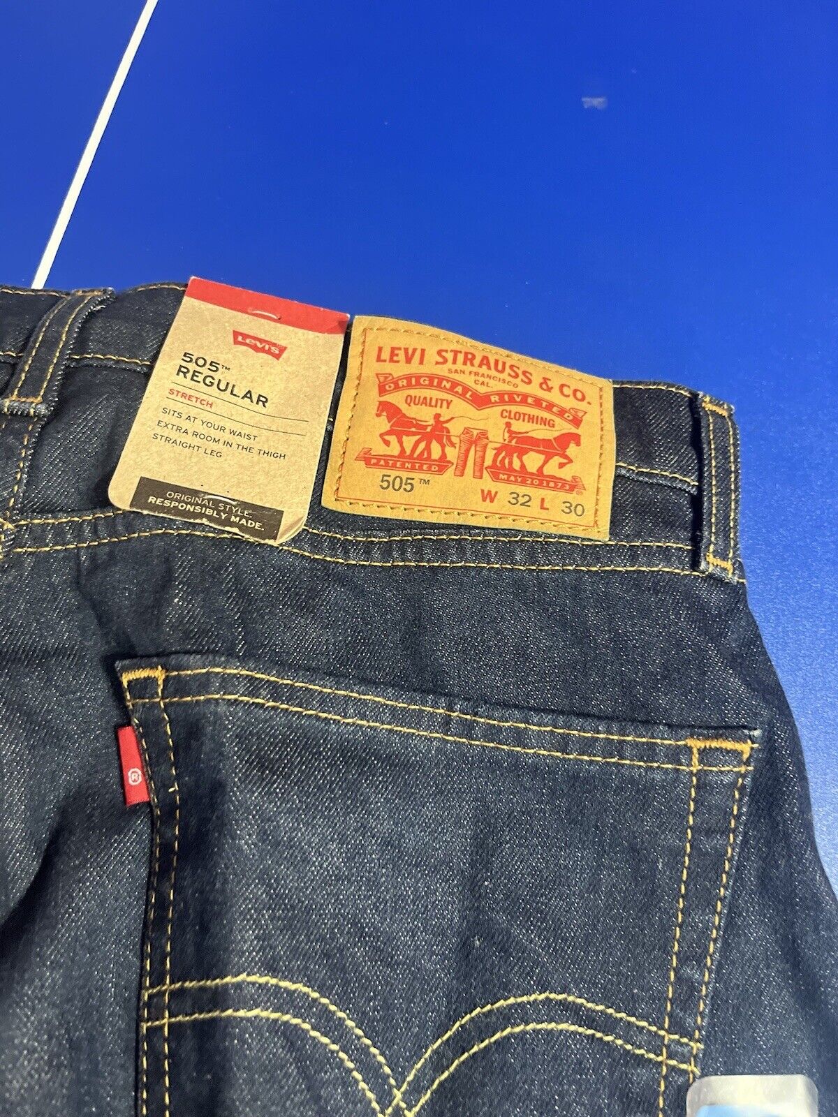 Levi's 505 Vintage Men's Jeans Size 32/30 Dark Wash, Beyond Soft!! Relaxed Fit