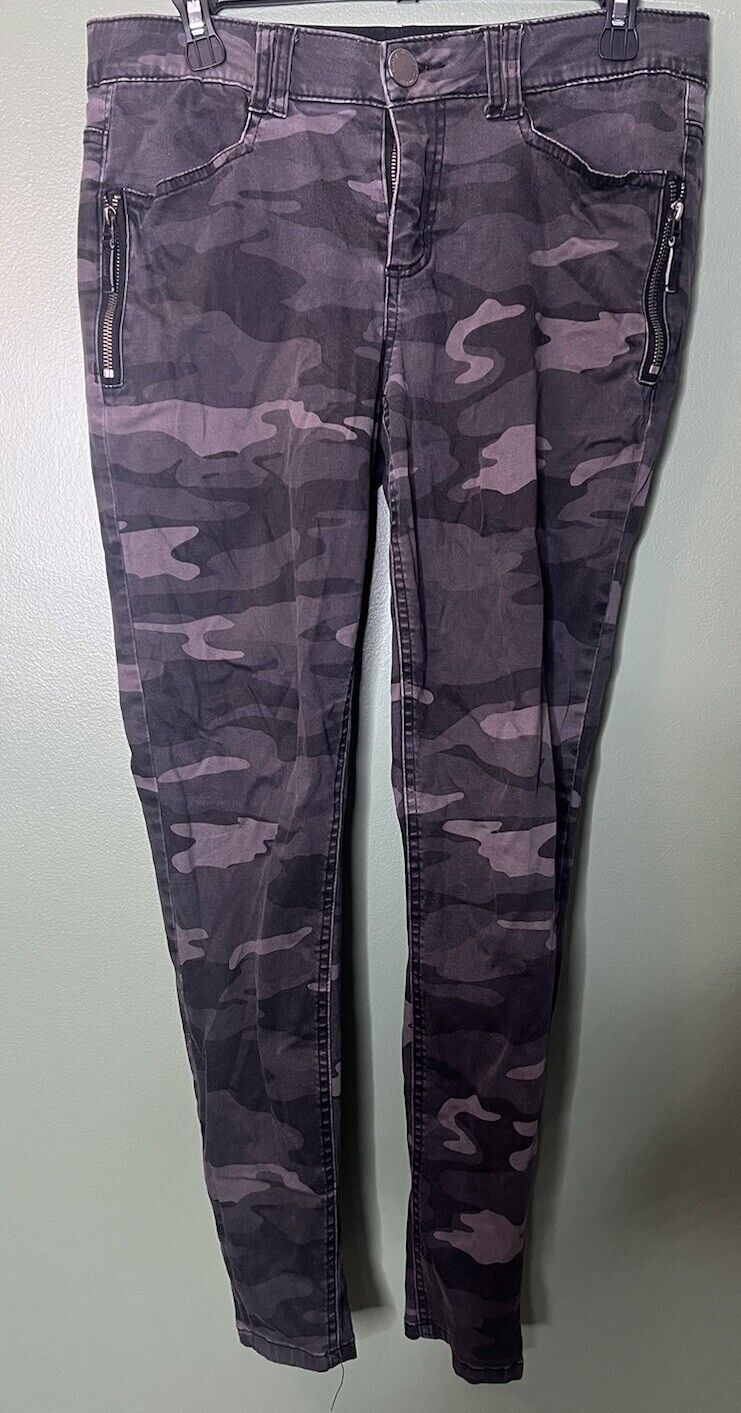 Democracy Womens Camp Pants Size 8