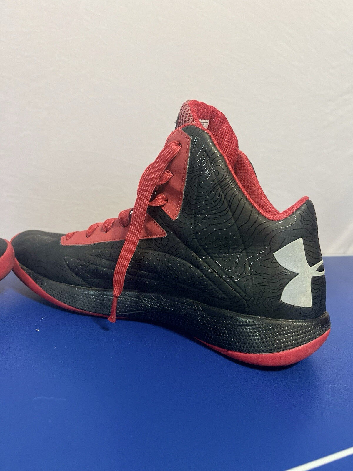 UNDER ARMOUR TEAM SPINE HAMMER Red, Men’s Size 15, High Top