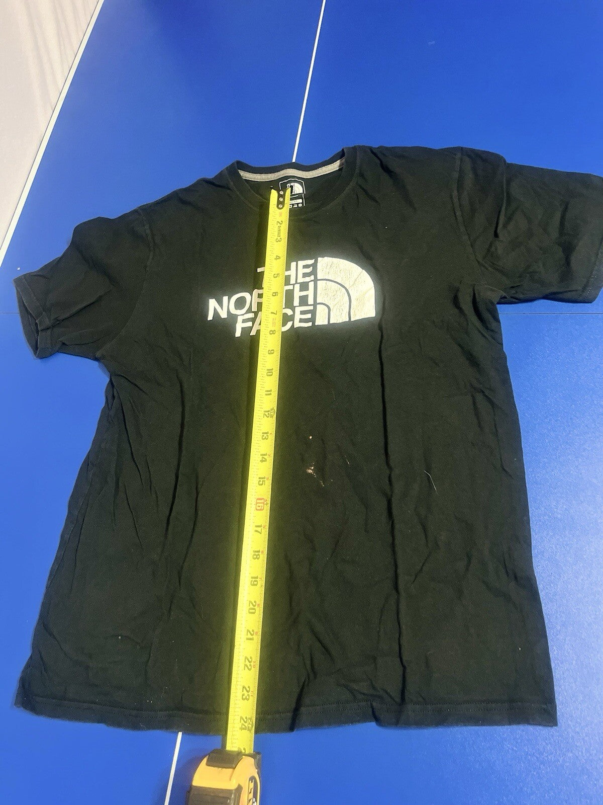 The North Face T-Shirt Men's Size Large Black w/White Logo Pullover Lightweight