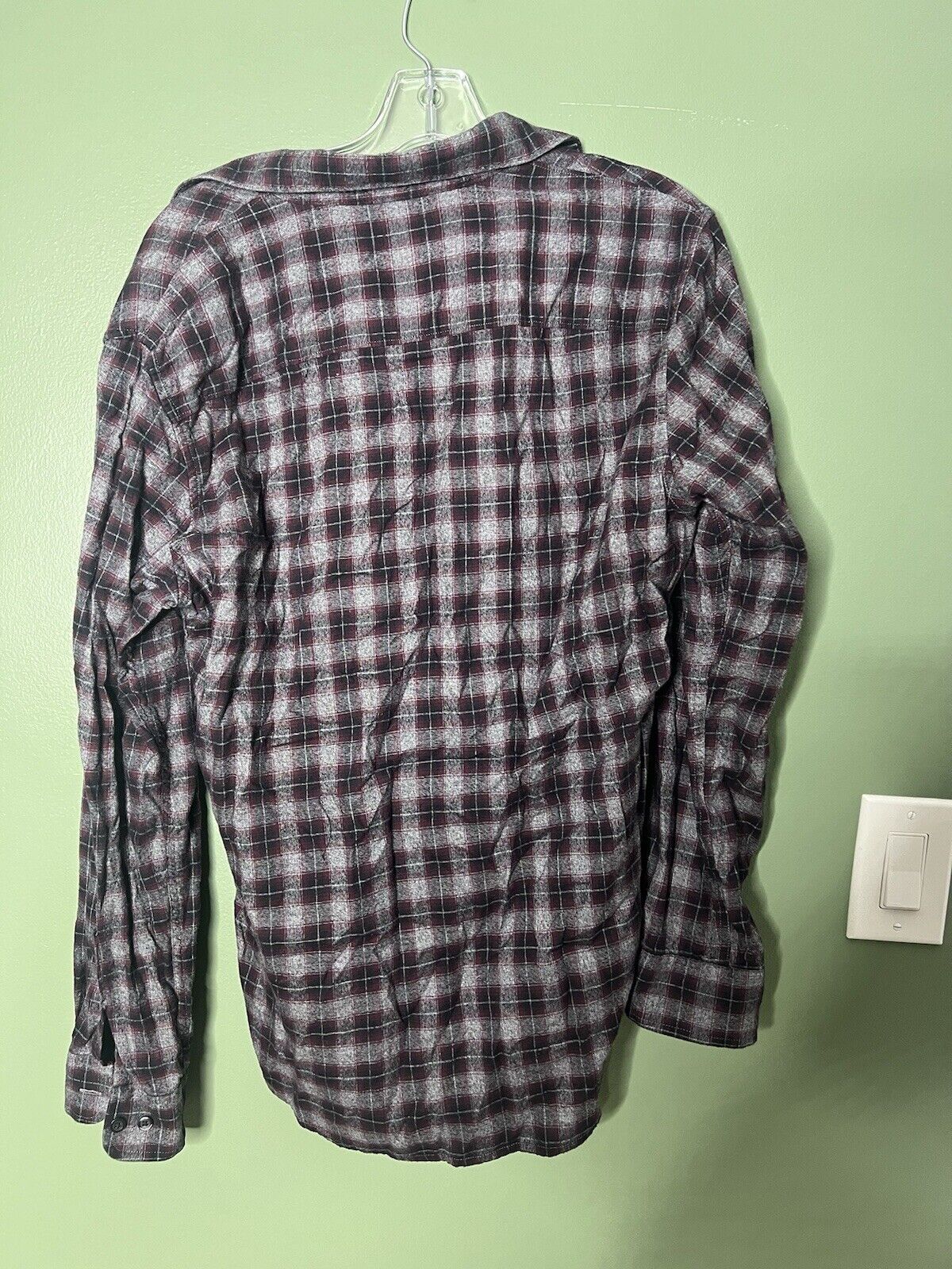 Marc Anthony Stretch Slim Fit shirt - Size Medium