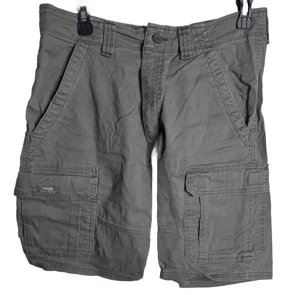 Wrangler Shorts Cargo Khaki Originals EST 1947 men’s size 32