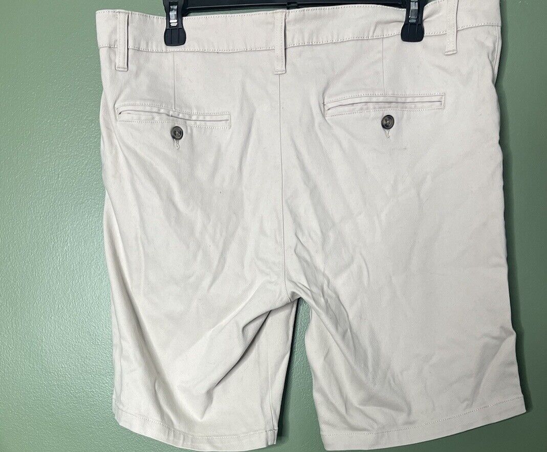 Berkley Jensen Mens Comfort Stretch Chino Shorts 36W