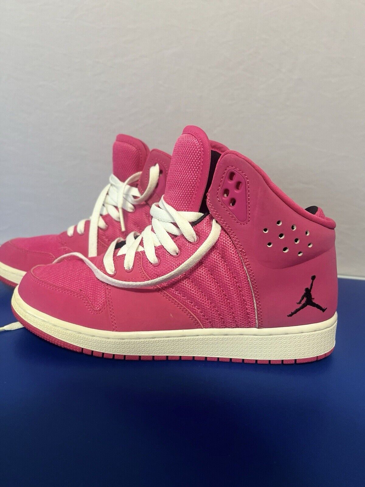 NIKE AIR JORDAN PINK, 6.5Y, Leather Shoes, Jordans, Rare Find Read Description