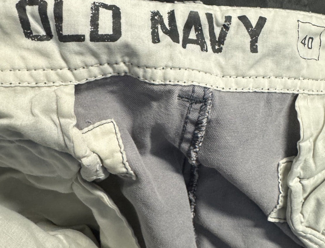 Old Navy Chino Shorts Mens Size 40
