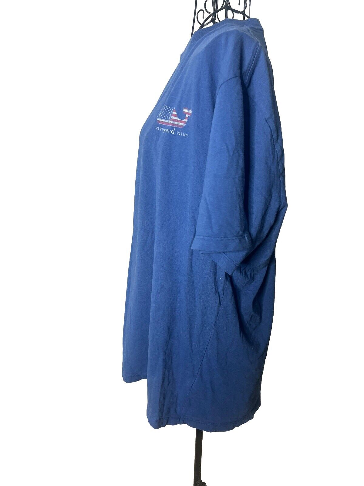 🐳VINEYARD VINES Shirt Large