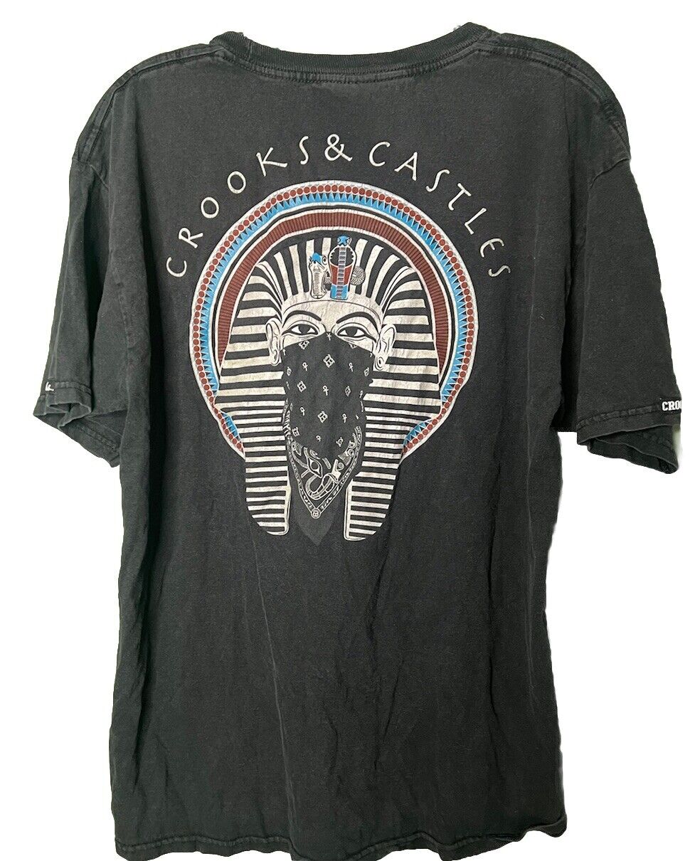Crooks And Castles T-Shirt Size Large