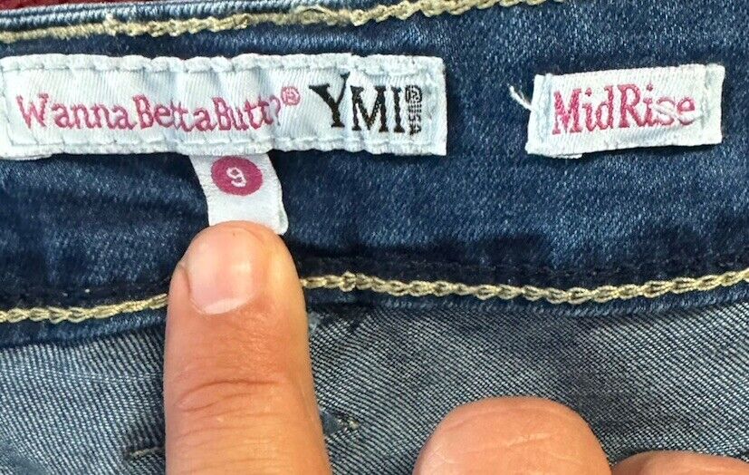 YMI Jeans Womens Size 9 Blue Denim Skinny Leg Pants Stretch WannaBettaButt