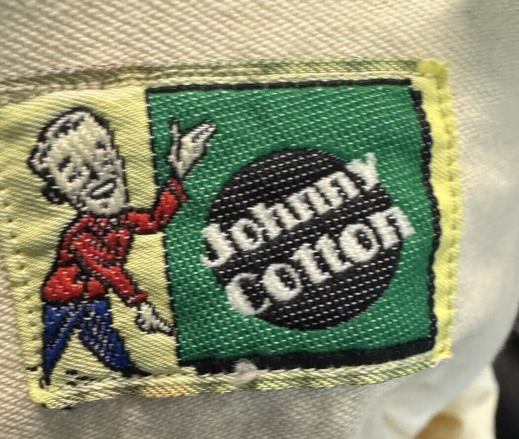 Johnny Cotton button up size Small