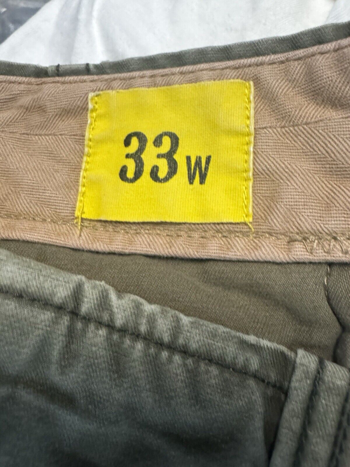 Gap Men's Shorts Khakis Chino Straight Fit Flat Front Pockets Size 33w