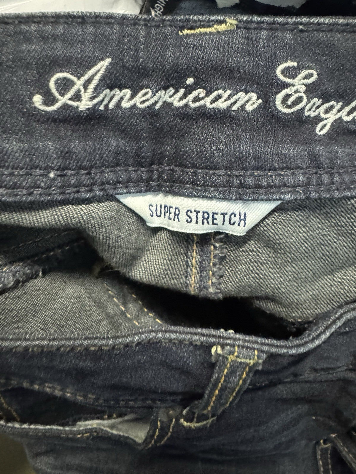 American Eagle Jeans Women's Size 4 Blue Denim Kick Boot Super Stretch