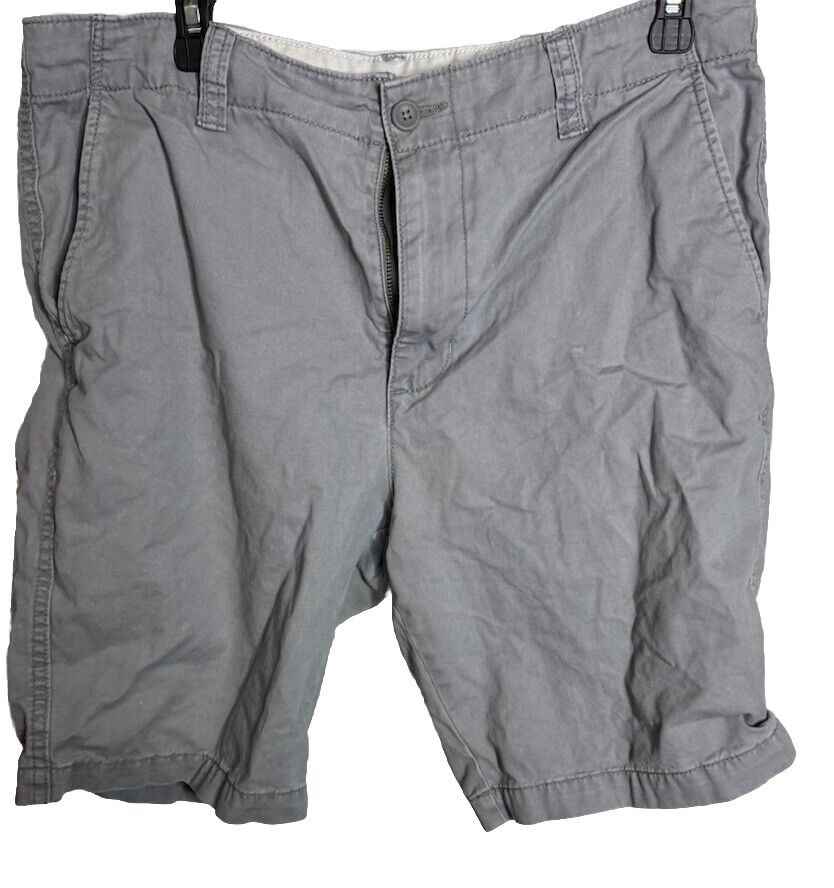 Mens Size 34 Shorts Old Navy Slim Fit 10” Inseam Slash Pockets Chino