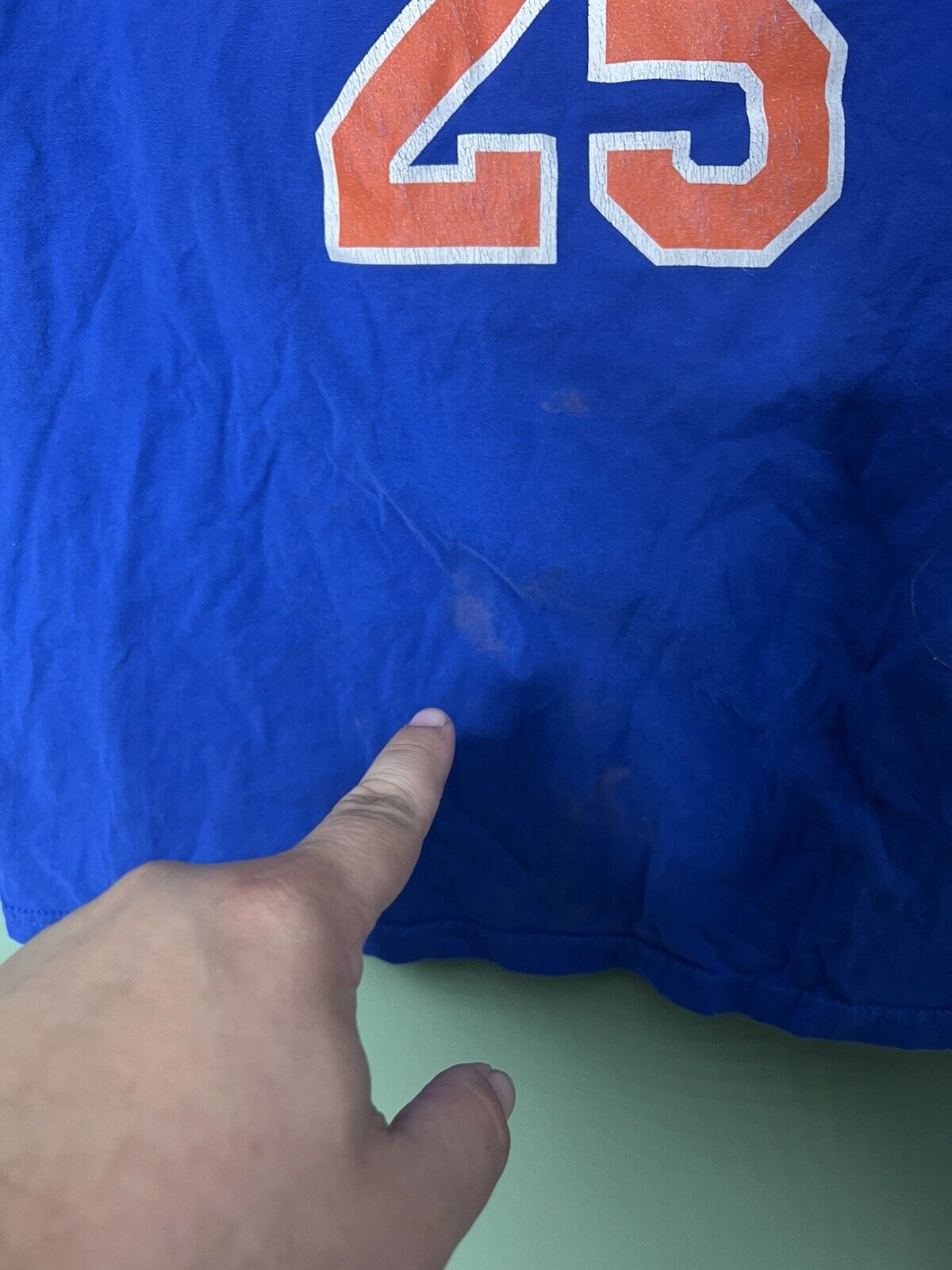 New York Knicks Rose T-shirt Large 14/16 Shirt