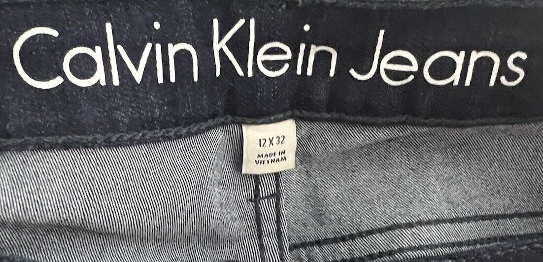 Calvin Klein Ultimate Skinny Jeans Womens 12x32 Mid Rise