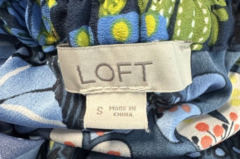 Loft Smocked Floral Skirt with Smocked Elasticized Waist in Small