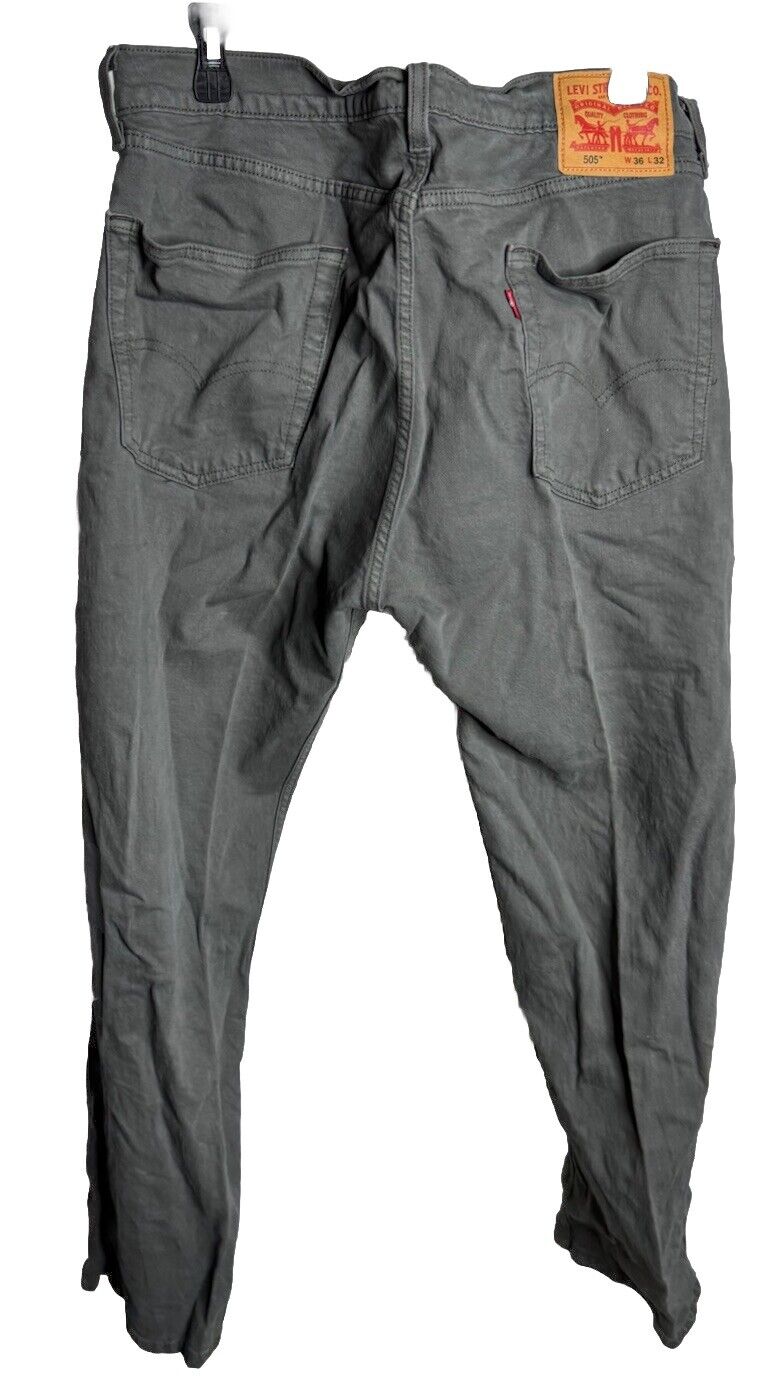 Levis Jeans Mens 36x32 Pants 505
