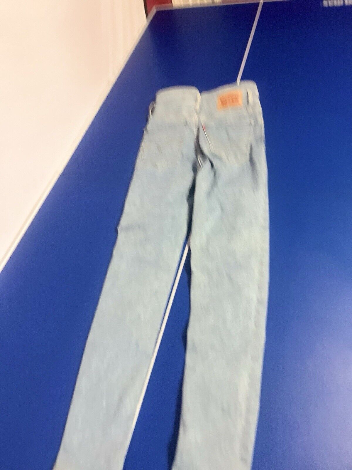 Levi's Jeans Women's 24x26 Mile High-Rise Super Skinny Ankle Pants-Measured