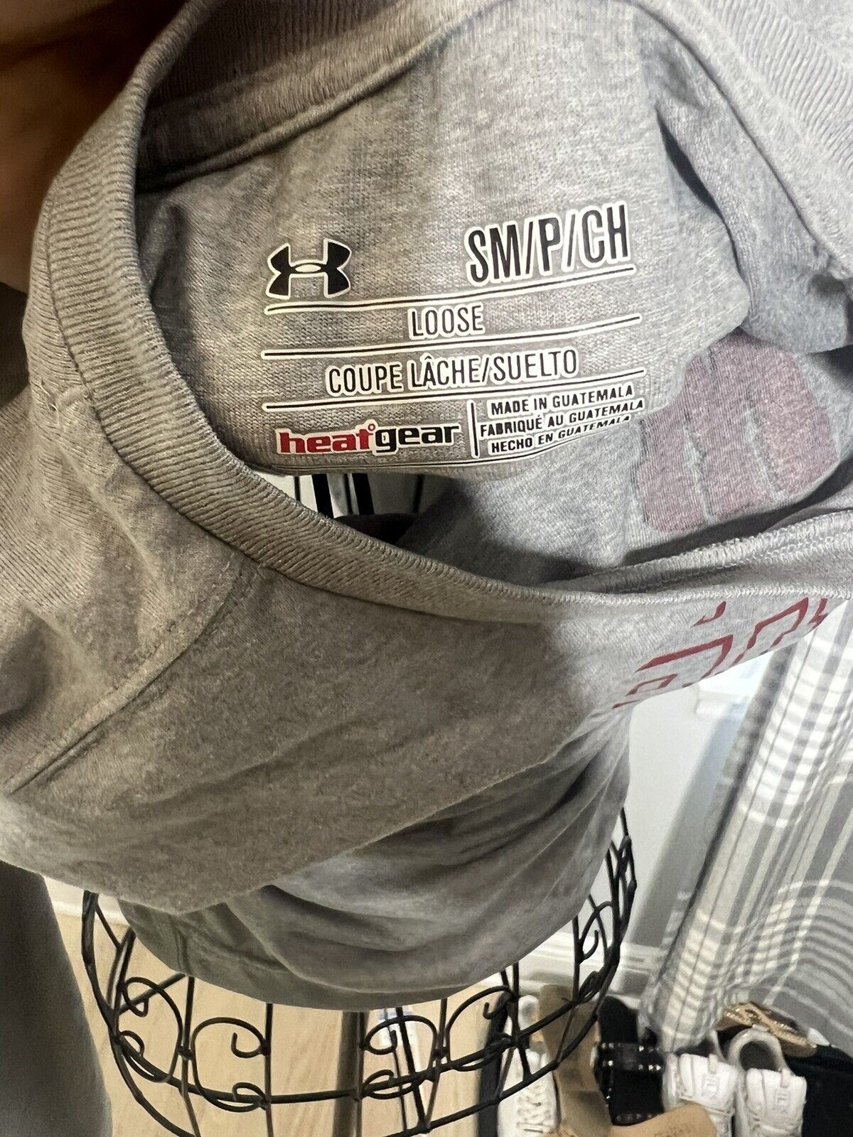 University of Wisconsin Badgers Under Armour Gray And Red Size Small