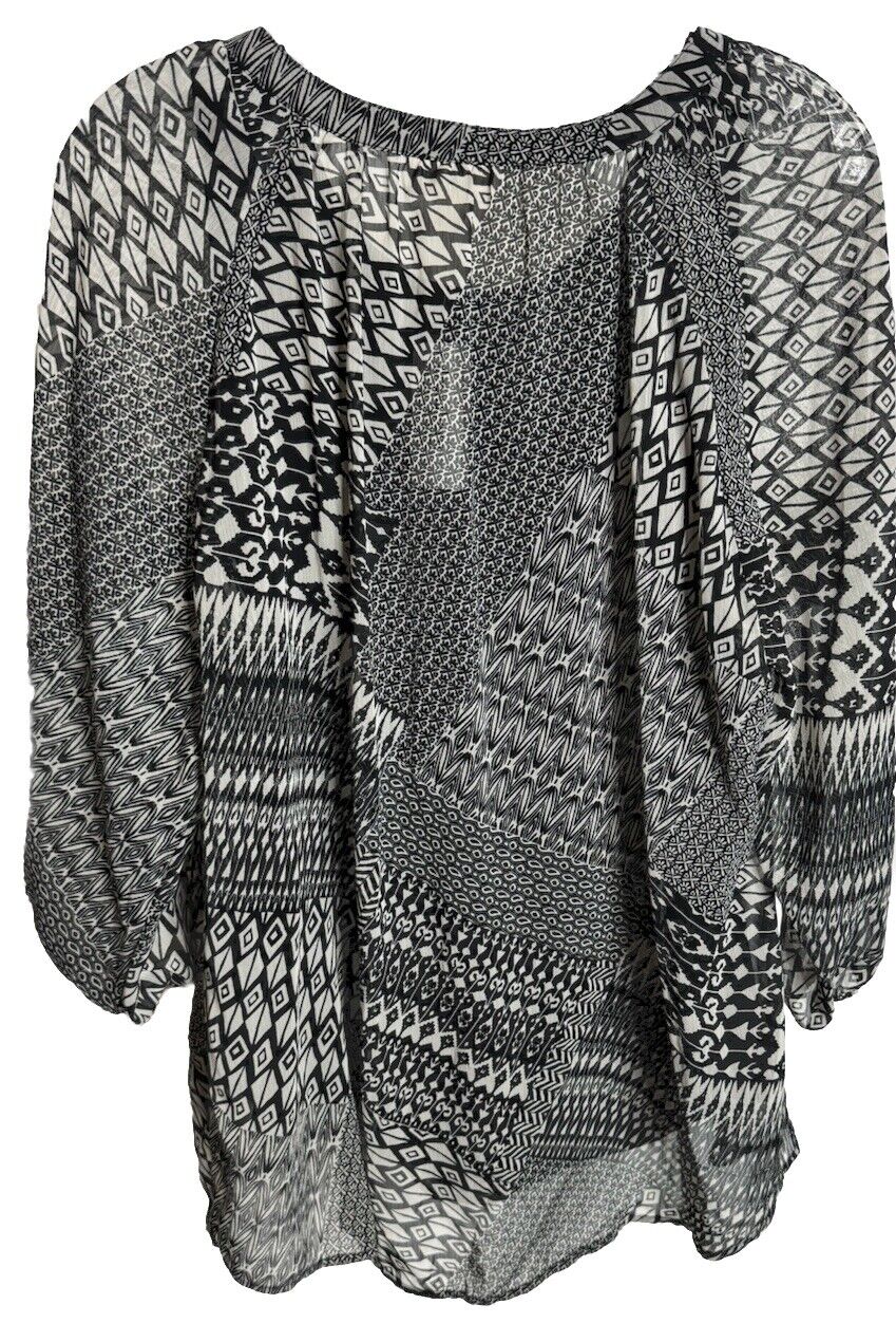 CB Established 1962 Women's Black & White Beaded Paisley Print Top - 1X